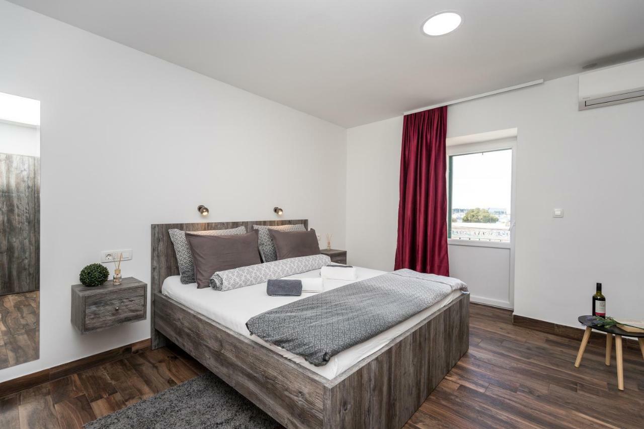 Apinelo Port Rooms Split Zewnętrze zdjęcie